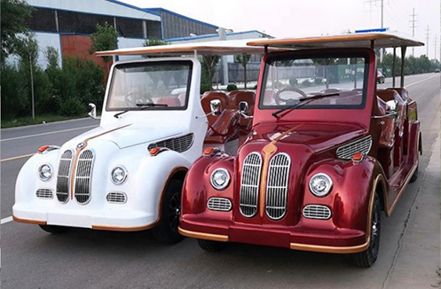 The electric classic car made in China can be customized with oil electric hybrid