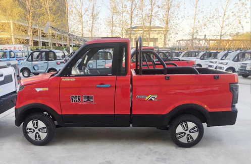 Four wheel single row household truck electric pickup truck