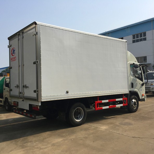 Medicine refrigerator truck